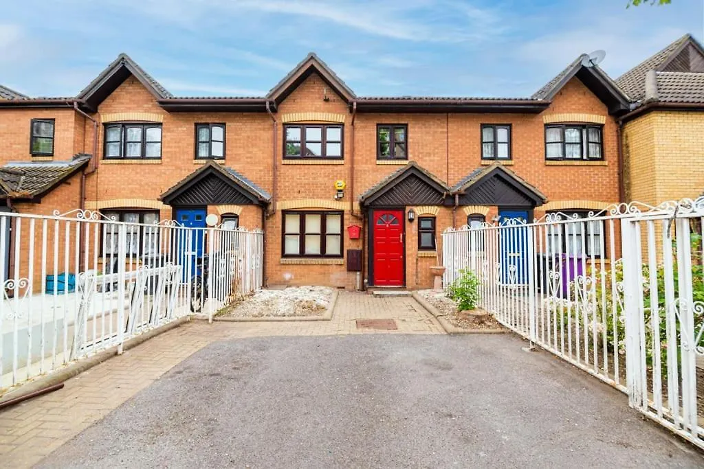 Awesome New Refurbished Hotel London Guest house
