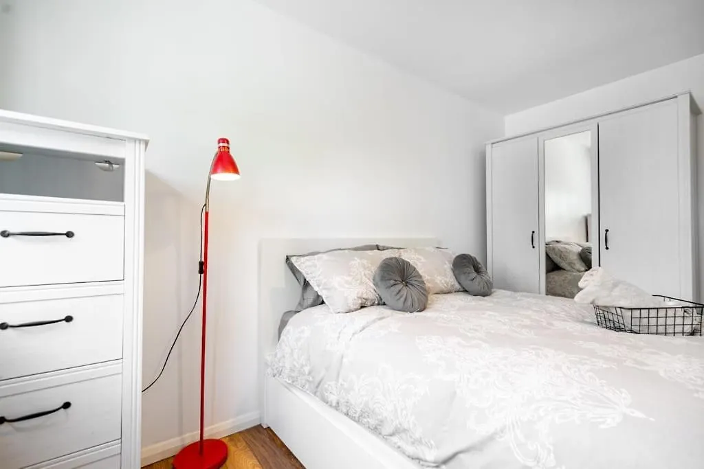 Awesome New Refurbished Hotel London 0*,  United Kingdom